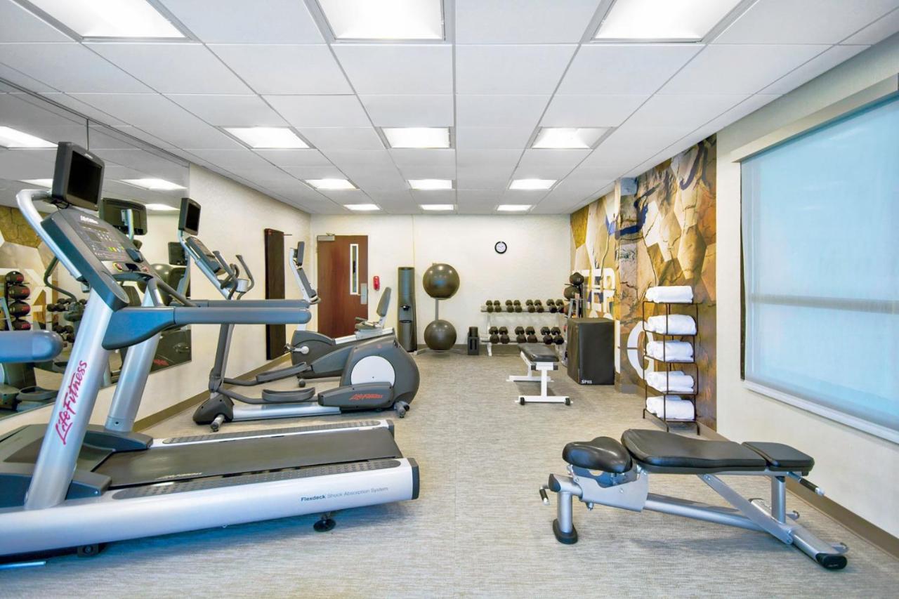 Springhill Suites Erie Kearsarge Экстерьер фото