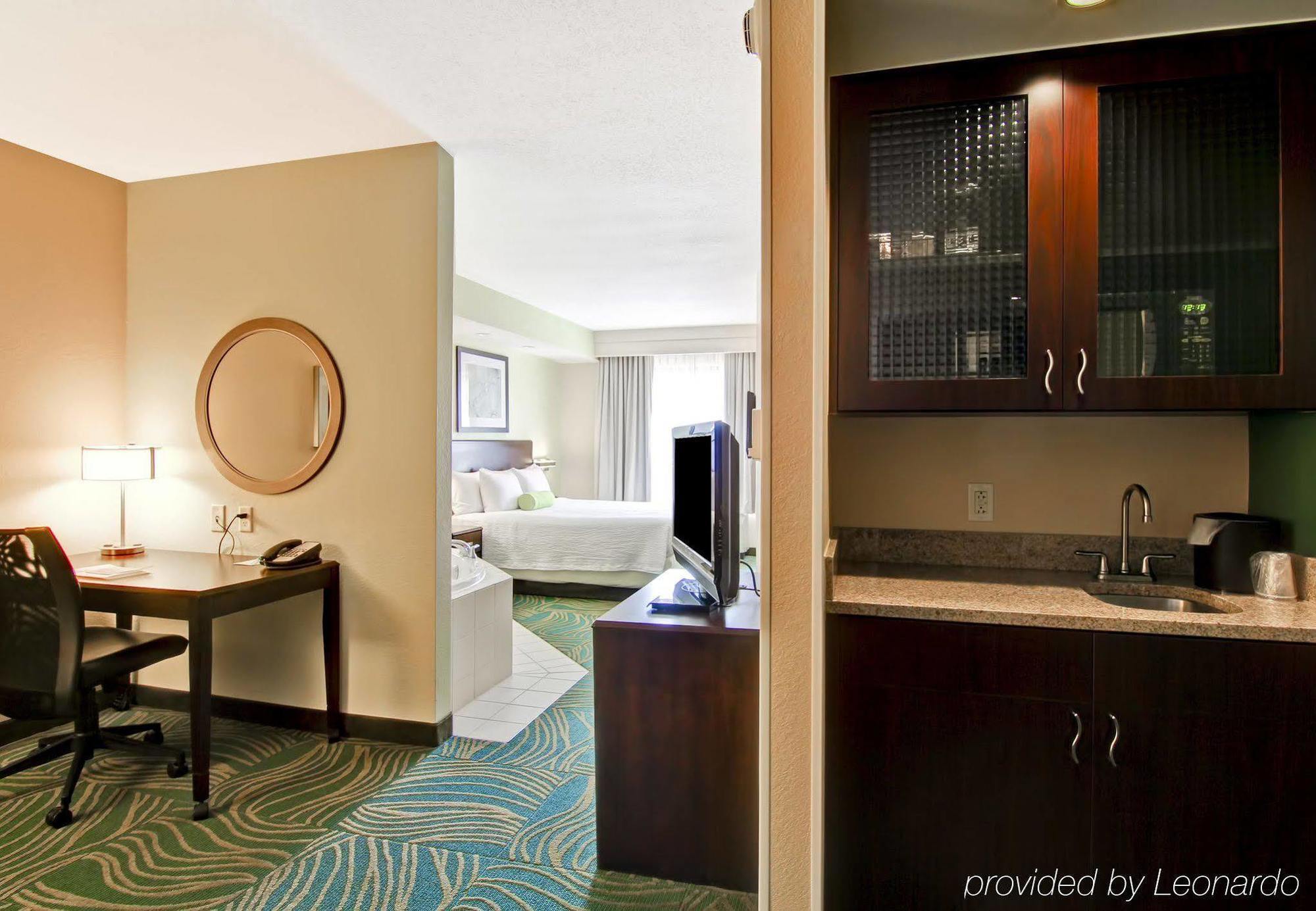 Springhill Suites Erie Kearsarge Экстерьер фото