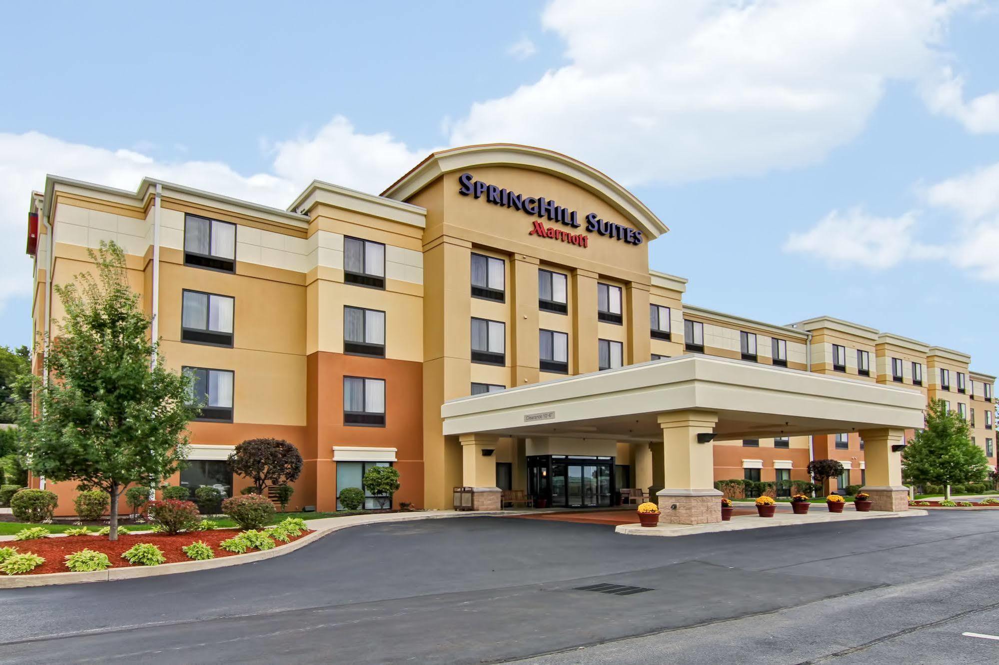 Springhill Suites Erie Kearsarge Экстерьер фото